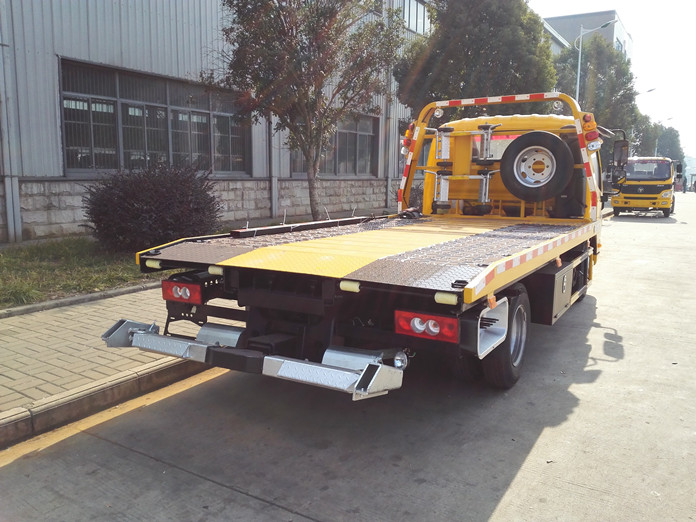 福田歐馬可藍(lán)牌清障車