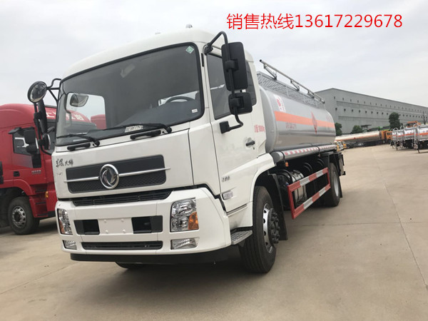 東風(fēng)天錦油罐車（國五）