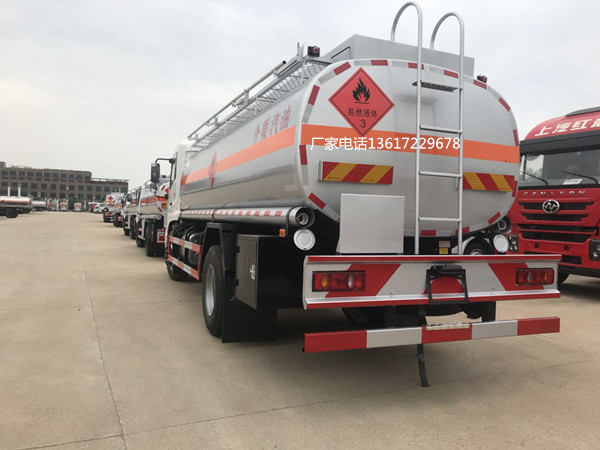 東風天錦油罐車（國五）